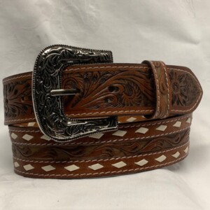 Scroll stitch belt